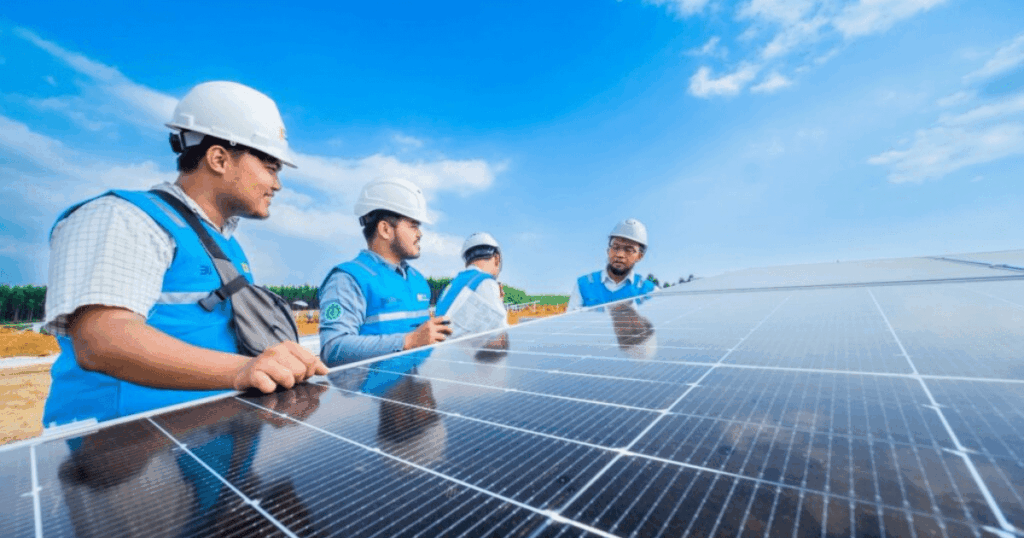 Lowongan Kerja PLN 2025 Dibuka untuk S1 dan S2