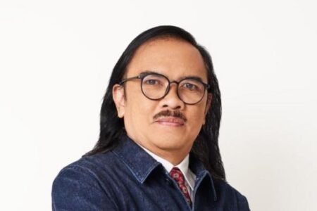 Melawan Arus Digital: Rasionalitas Berpikir di Era AI