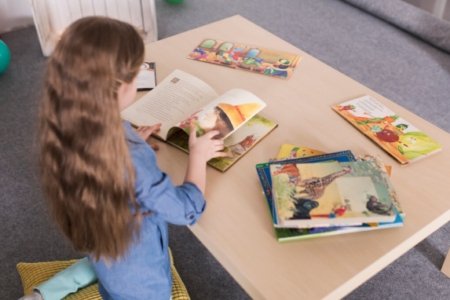 Cerita Non-Fiksi Edukatif untuk Anak SD