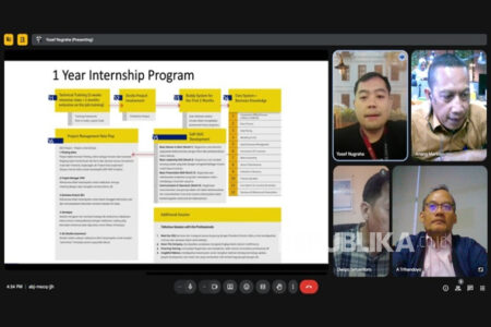 Cyber University dan AdIns: Membangun Talenta Digital Indonesia