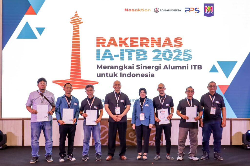 Menuju Indonesia Emas 2025: PP IA ITB Diresmikan